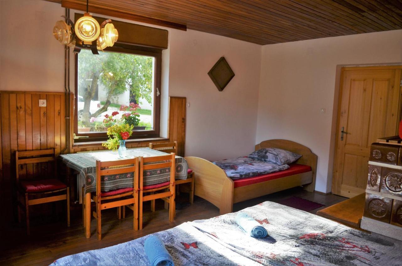 Healing Farm Apartment Gorenja Vas  Exterior photo