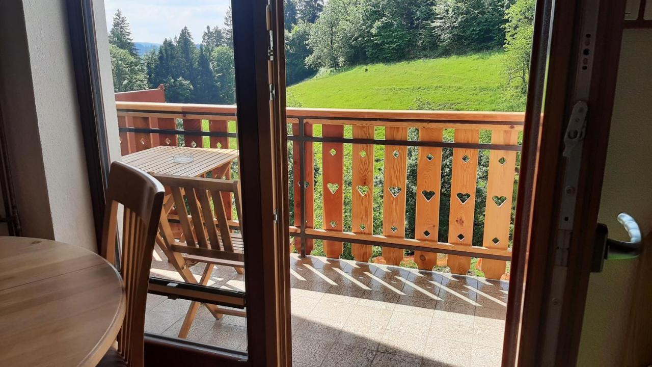 Healing Farm Apartment Gorenja Vas  Exterior photo