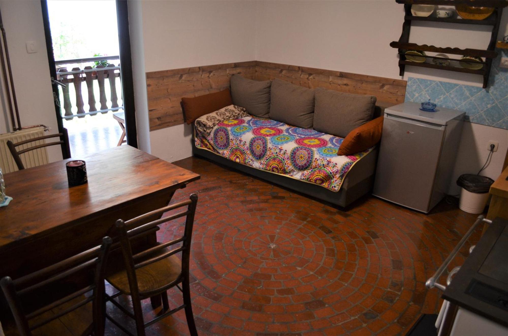 Healing Farm Apartment Gorenja Vas  Room photo
